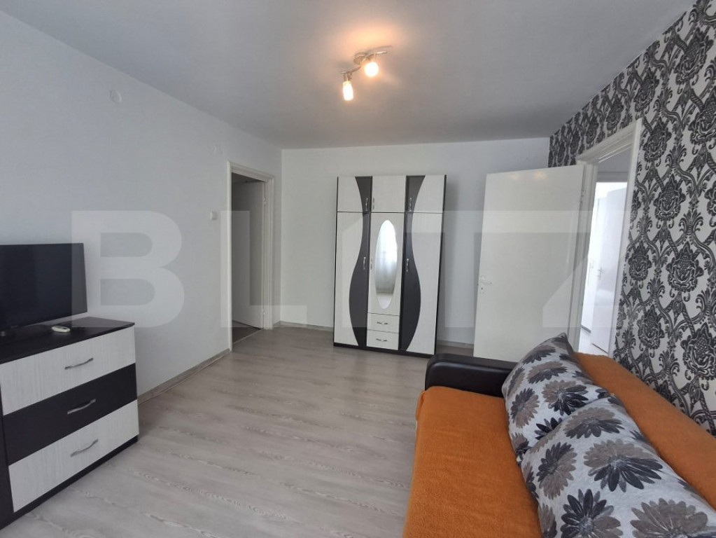 Apartament de vanzare, cu 2 camere, 49,8 mp, zona Calea Bucu