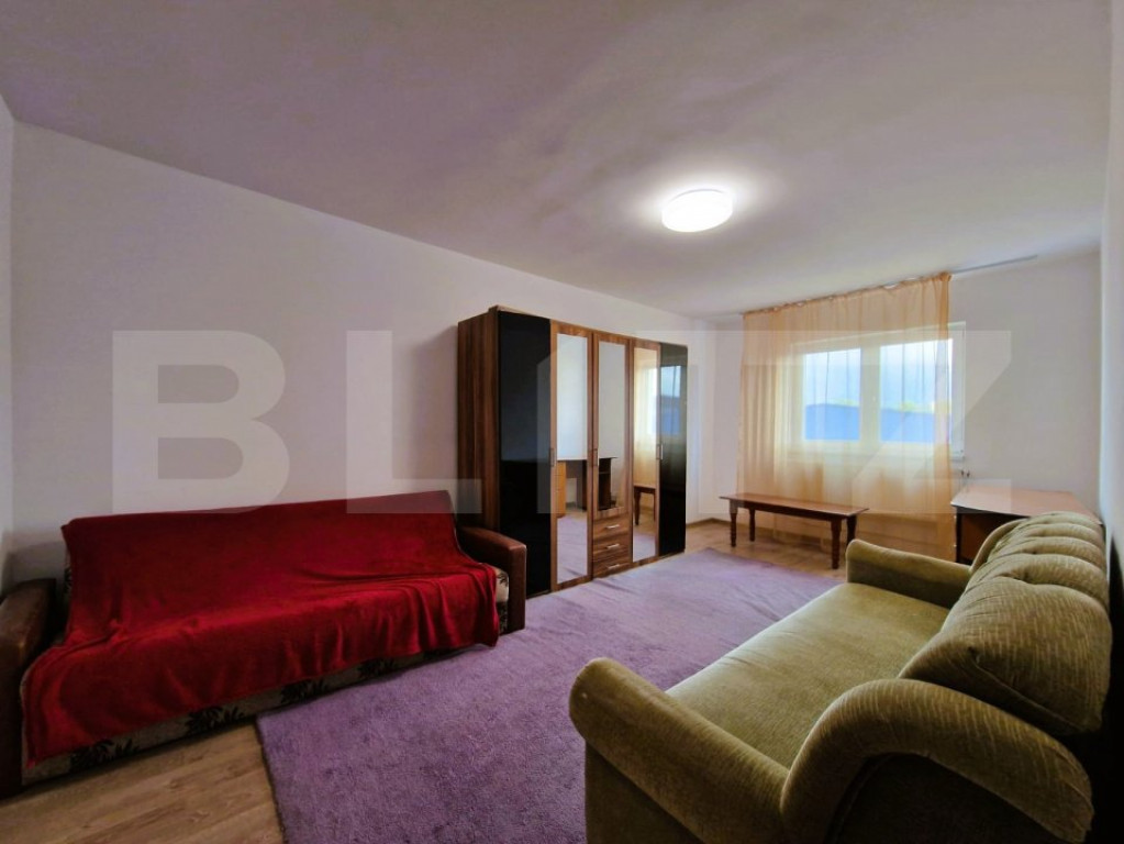 Apartament cu 2 camere decomandate, 68 mp, zona strazii Trai