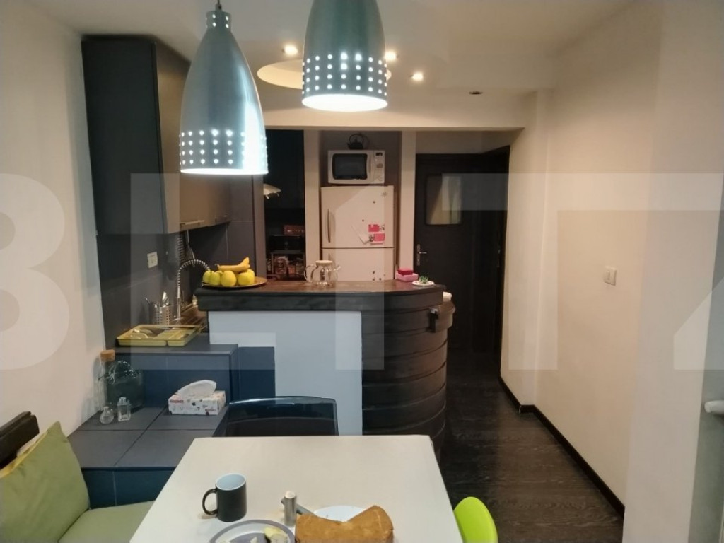 Apartament cu 2 camere, 46 mp+curte interioara de 14 mp, zon