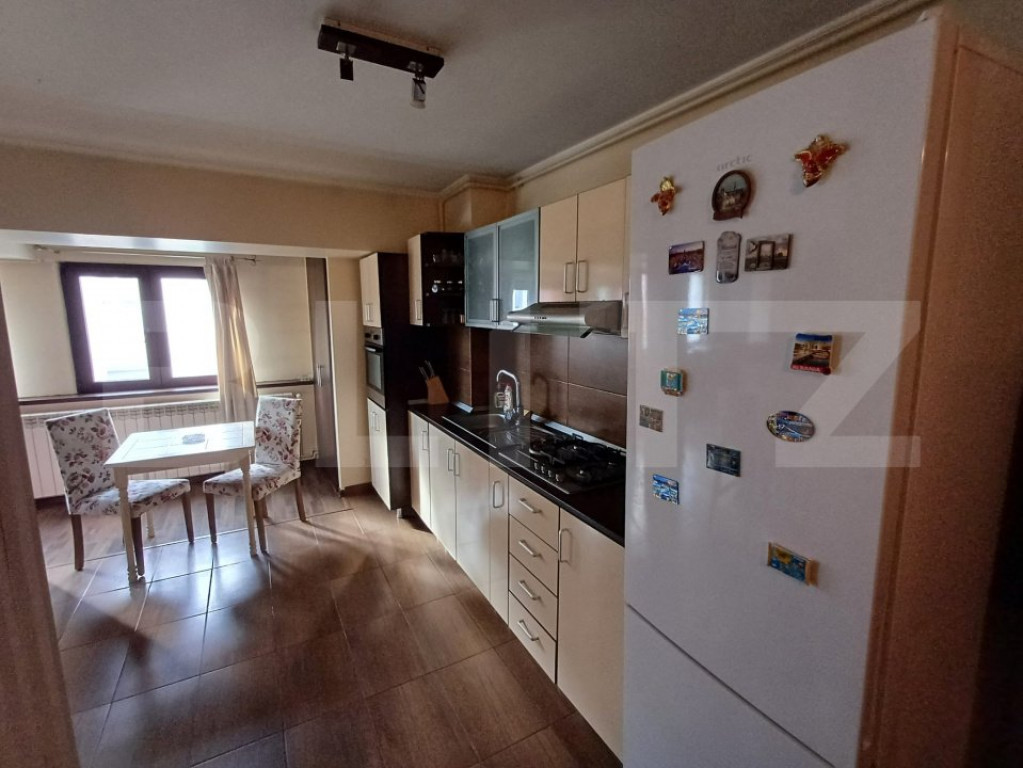 Apartament cu 2 camere, 63 mp, decomandat, zona ultracentral