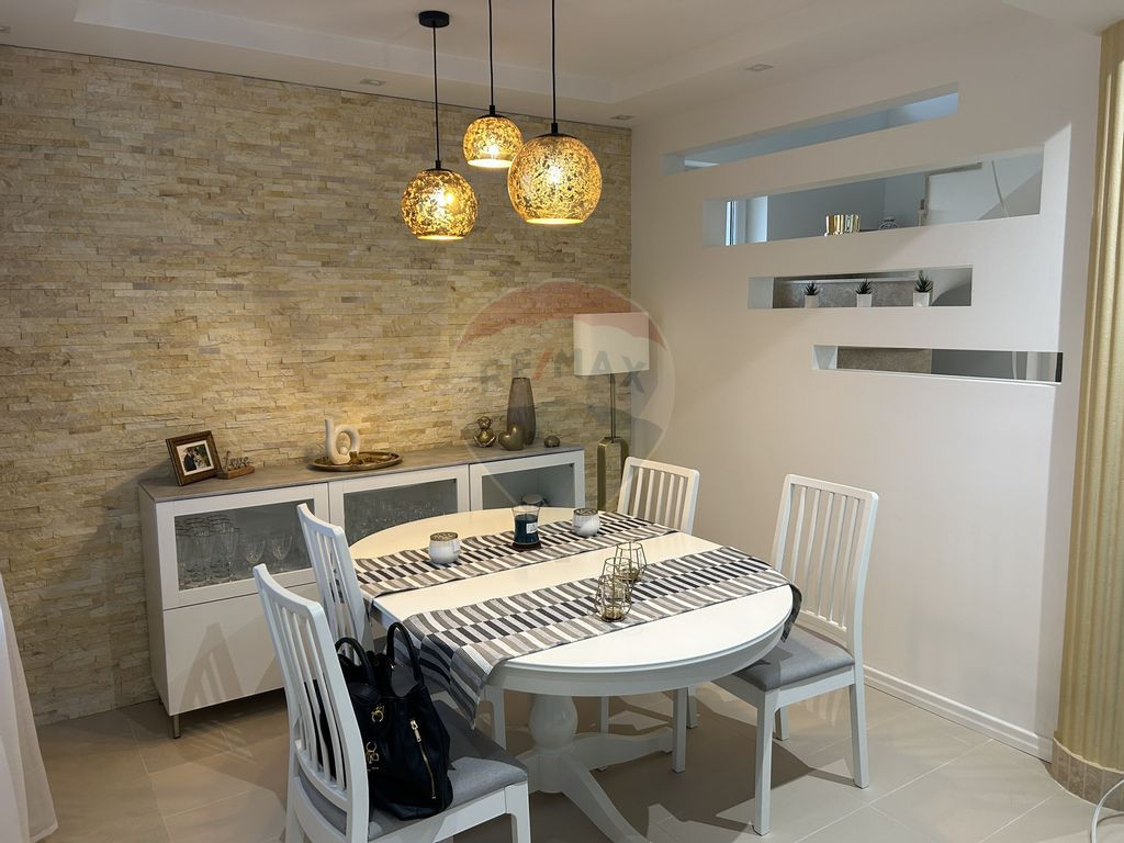 Casa de vânzare strada Vrancei mobilata si utilata