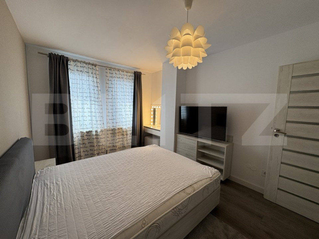 Apartament 3 camere, lux, zona Iulius Mall
