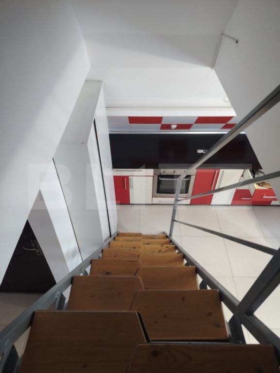 Apartament 3 camere, 48 mp | Etaj 3 | Curte comună și parc