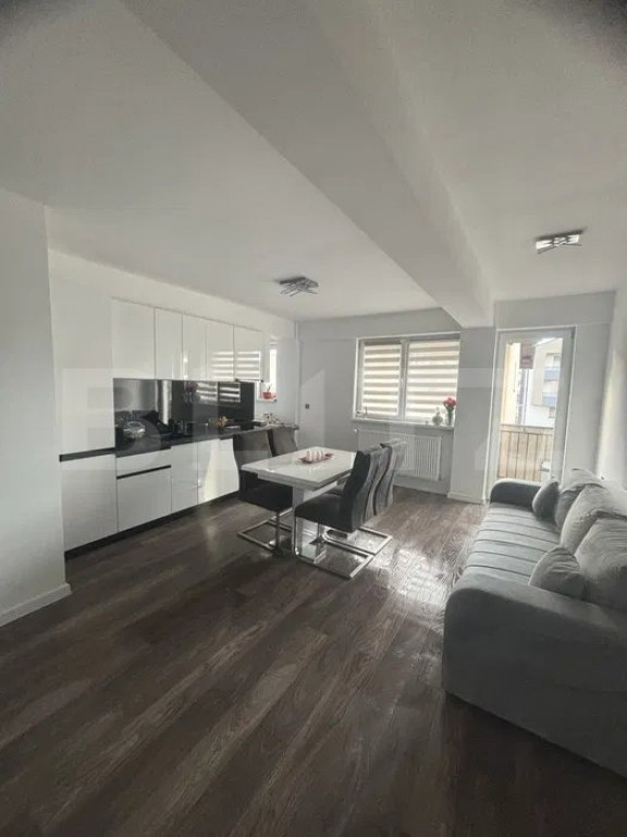 Apartament modern, 2 camere, 43 mp+balcon, loc de parcare in