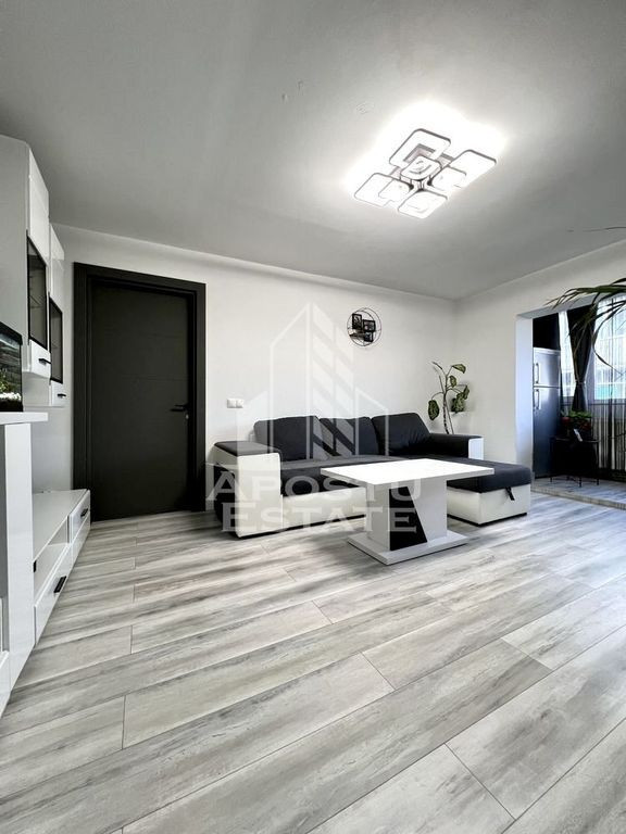 Apartament 2 camere in zona Sagului