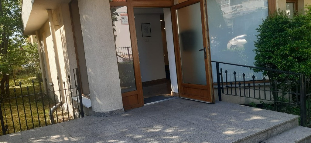 Victoriei, spatiu 75mp