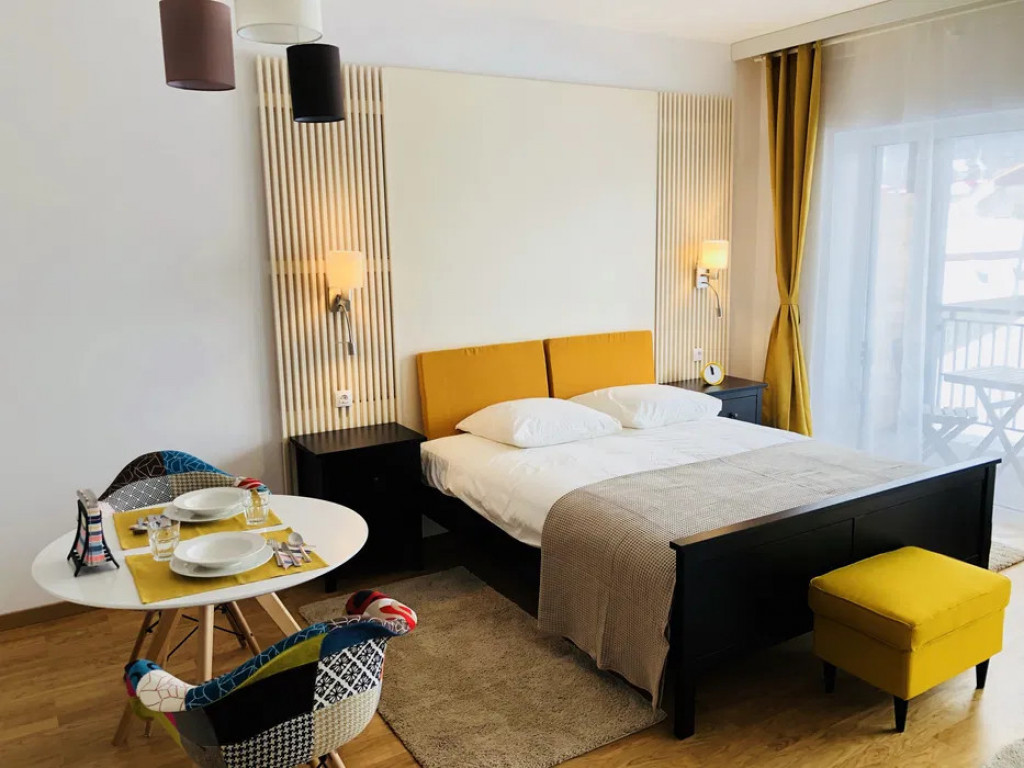 ???? Studio ultracentral de închiriat – mobilat modern, f