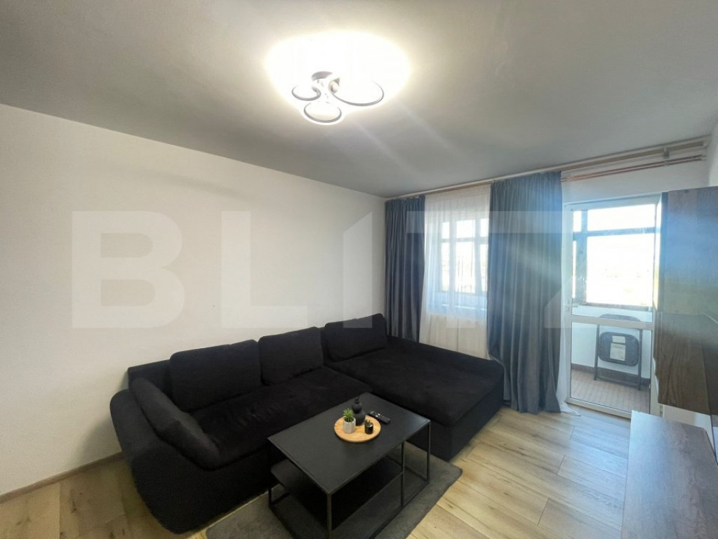 Apartament de vanzare, cu 2 camere, 52,2mp, zona Liceul Henr