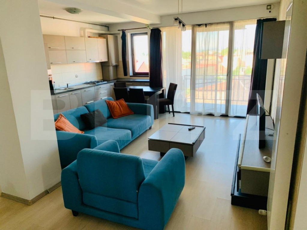 Apartament de vanzare, cu 2 camere, 60 mp, zona centrala