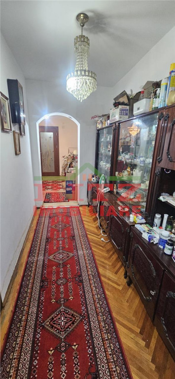Apartament 3 camere, et. 2 zona Gara