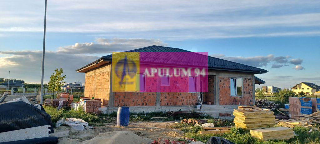 Gulia, casă parter 4 camere + dependințe 112 mp utili, ...