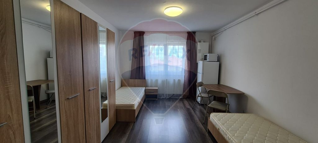 Garsonieră ideală pentru studenți – la baza Colinei ...