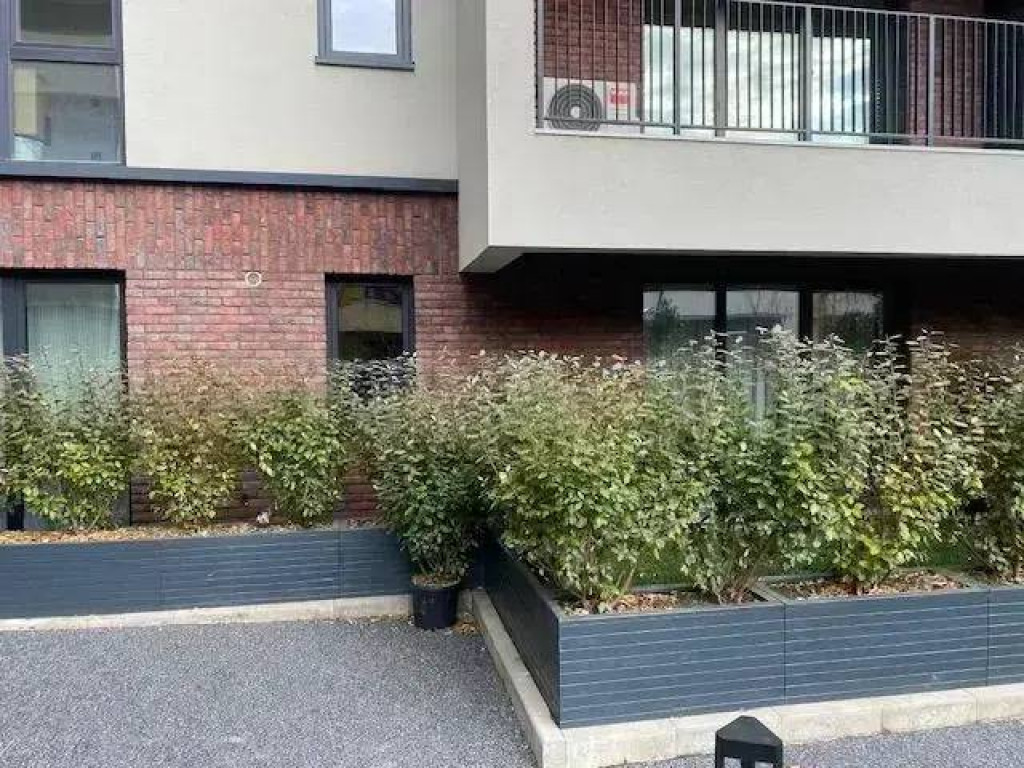 Apartament 2 camere de închiriat în zona Barbu Văcărescu