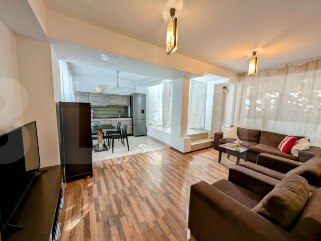 Apartament de vanzare, cu 2 camere, 57 mp, lângă Parcul He