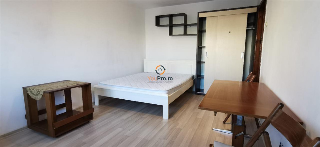 Garsoniera Spatioasa Iulius Mall