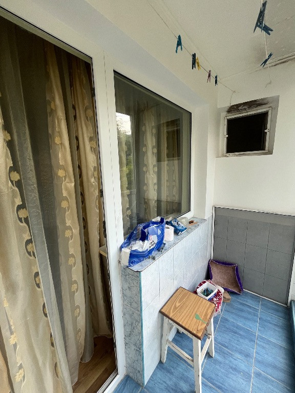 Apartament 4camere Viziru 1 etaj 1Liber.