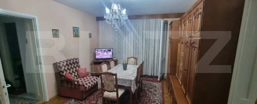 Apartament 2 camere de închiriat în Tractoru