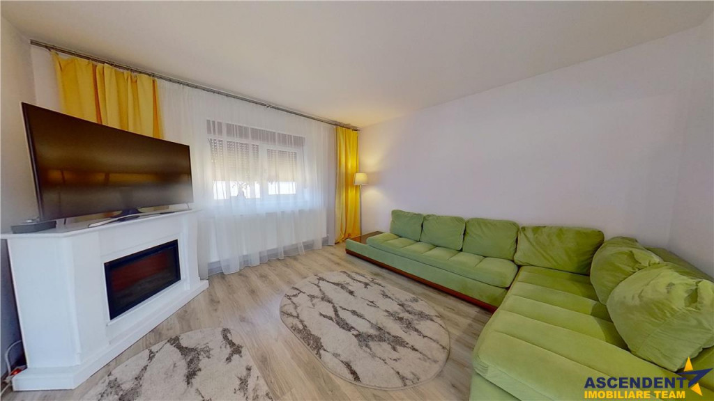 3D Film! Eleganta, luminoasa, mobilata, utilata, livada, gar