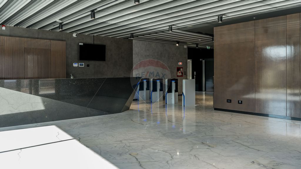 Spatiu de birouri premium de inchiriat, zona Garii, comis...