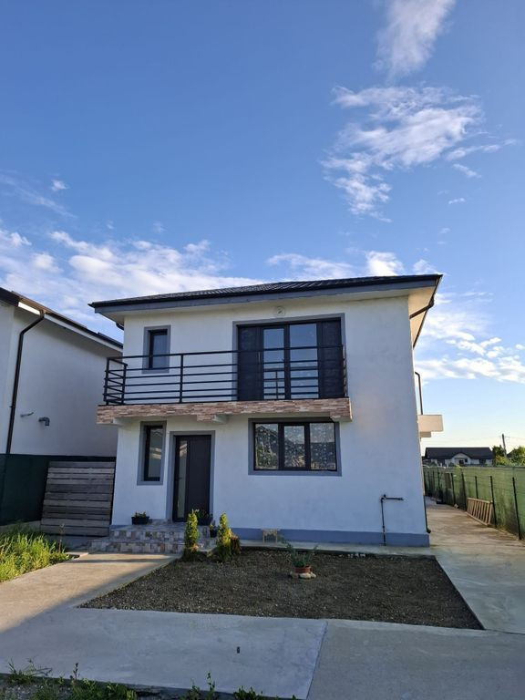 DARZA (BUFTEA) - CASA 5 CAMERE