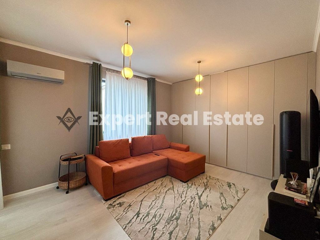 APARTAMENT MODERN 3 CAMERE | NOU | 23 AUGUST