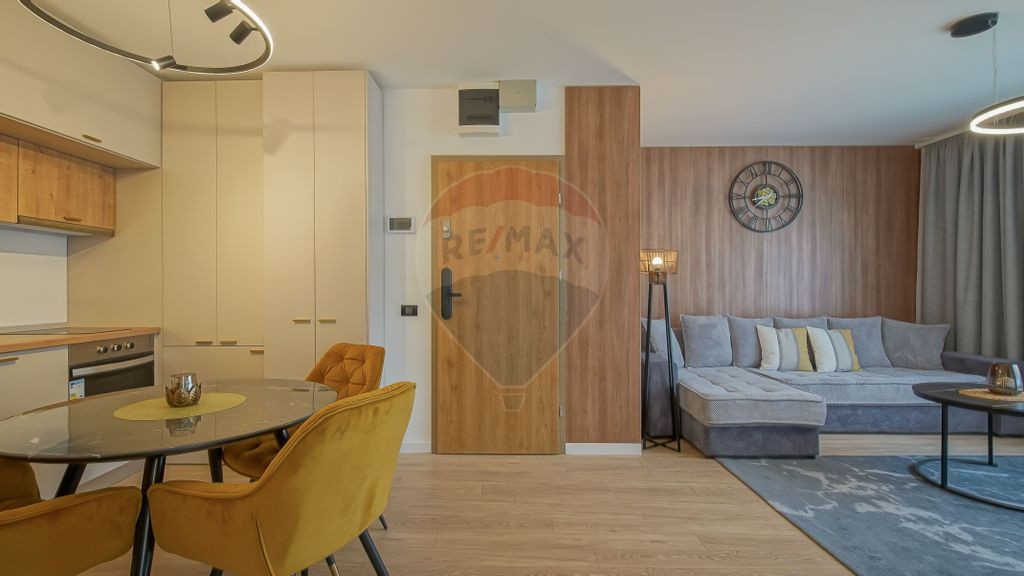 STUDIO MOBILAT SI UTILAT CU TERASĂ 17 MP | GRAND CHALET ...