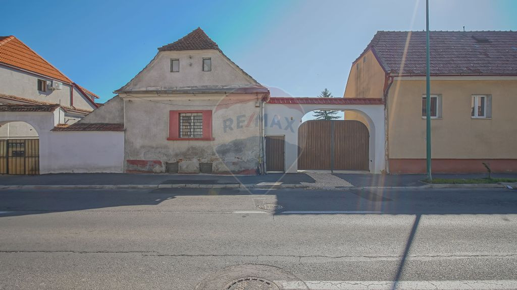 CASA CU POTENTIAL DE EXPLOATARE | DIVERSE ACTIVITATI | DE...