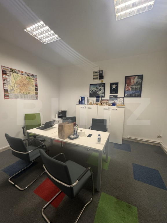 Clădire de birouri, de închiriat, 124 mp, zona Sagului