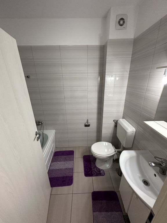 Metalurgiei binelui cu parcare