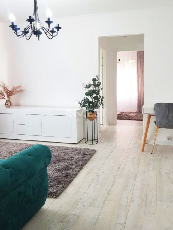 Apartament 2 camere complet renovat - etaj 2 - Podu Roș, Ca