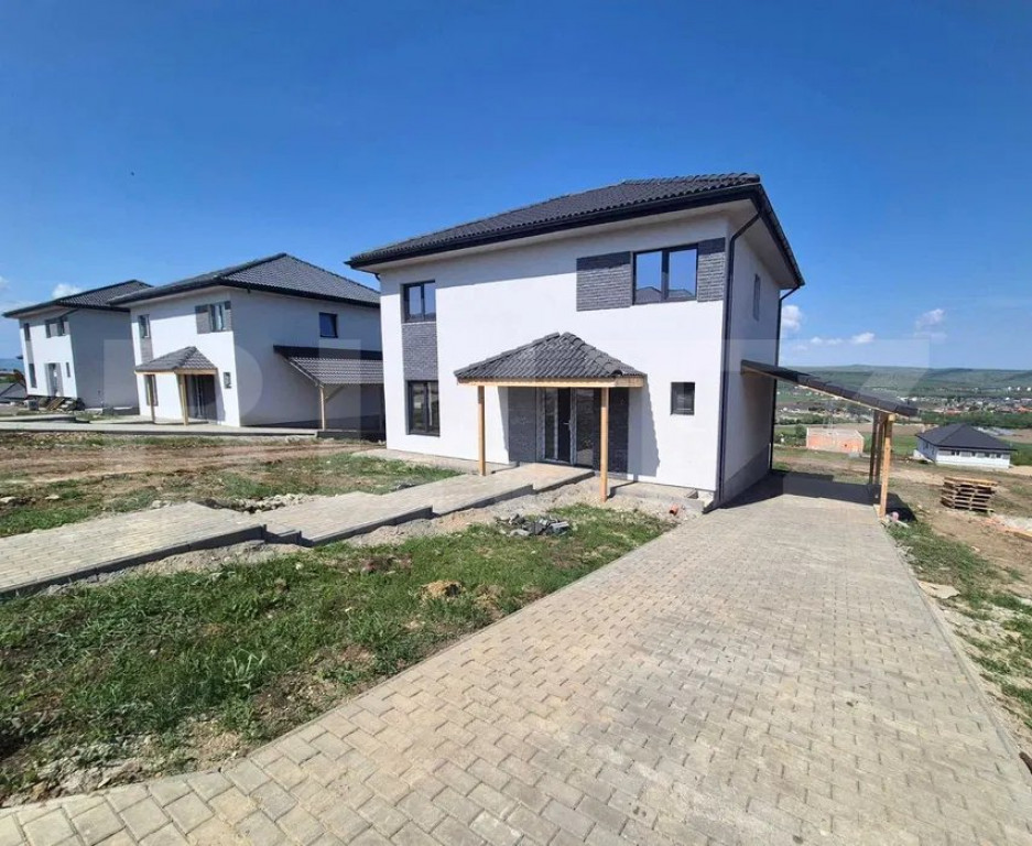 Casa individuala in ansambu rezidential, 755 mp teren, 114 m