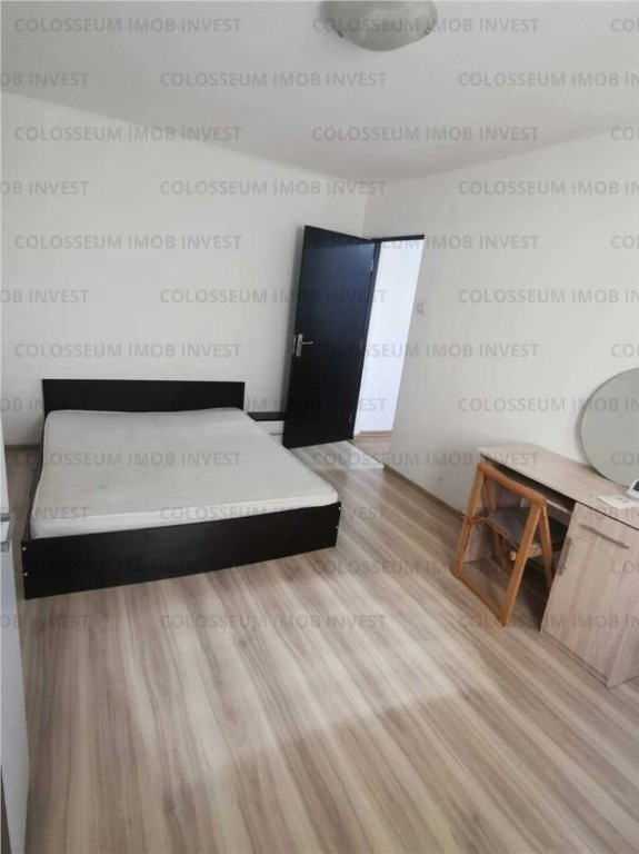 Apartament 2 camere, decomandat - zona Astra