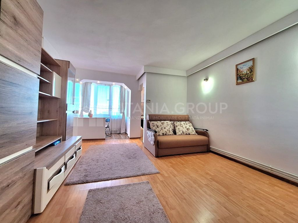 Garsoniera cocheta+parcare, termen scurt/lung , zona Coresi