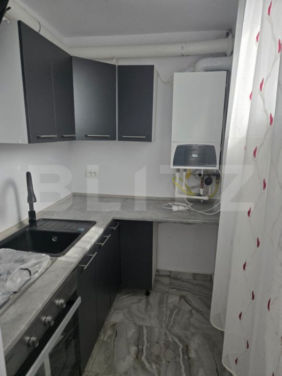 Apartament cu 2 camere, semidecomandat, 34 mp, zona Micro 3