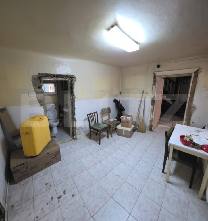 Spatiu comercial, de vanzare, 39mp, zona Dornei