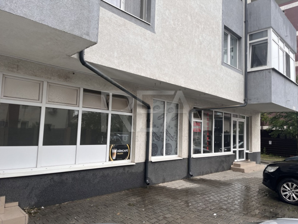 Spatiu Comercial de inchiriat 83 mp zona cu vad Popesti Leor
