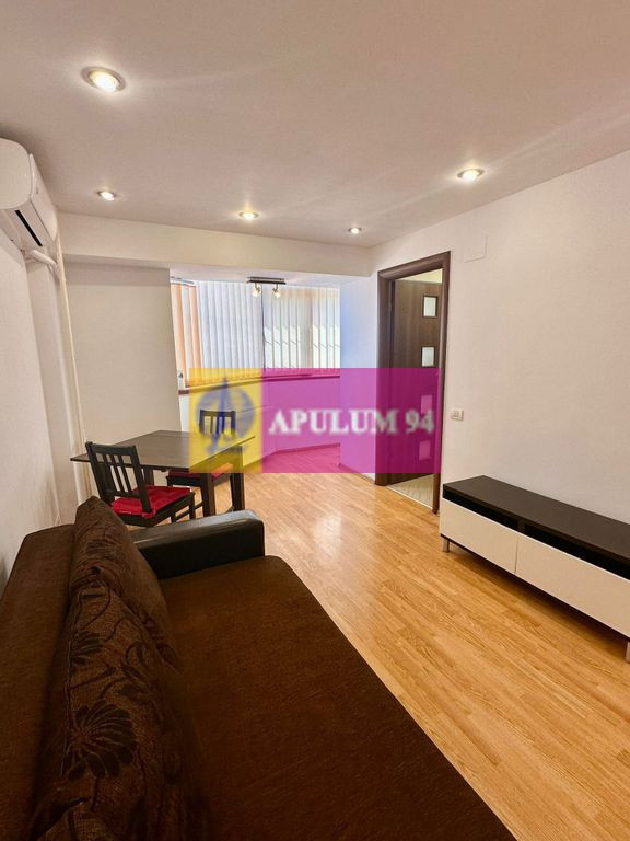 Panduri-Academia Militara garsoniera de inchiriat