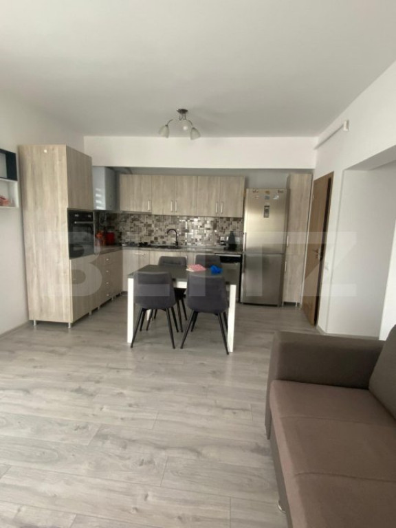 Apartament de vanzare, cu 2 camere, 57 mp, zona Unirii