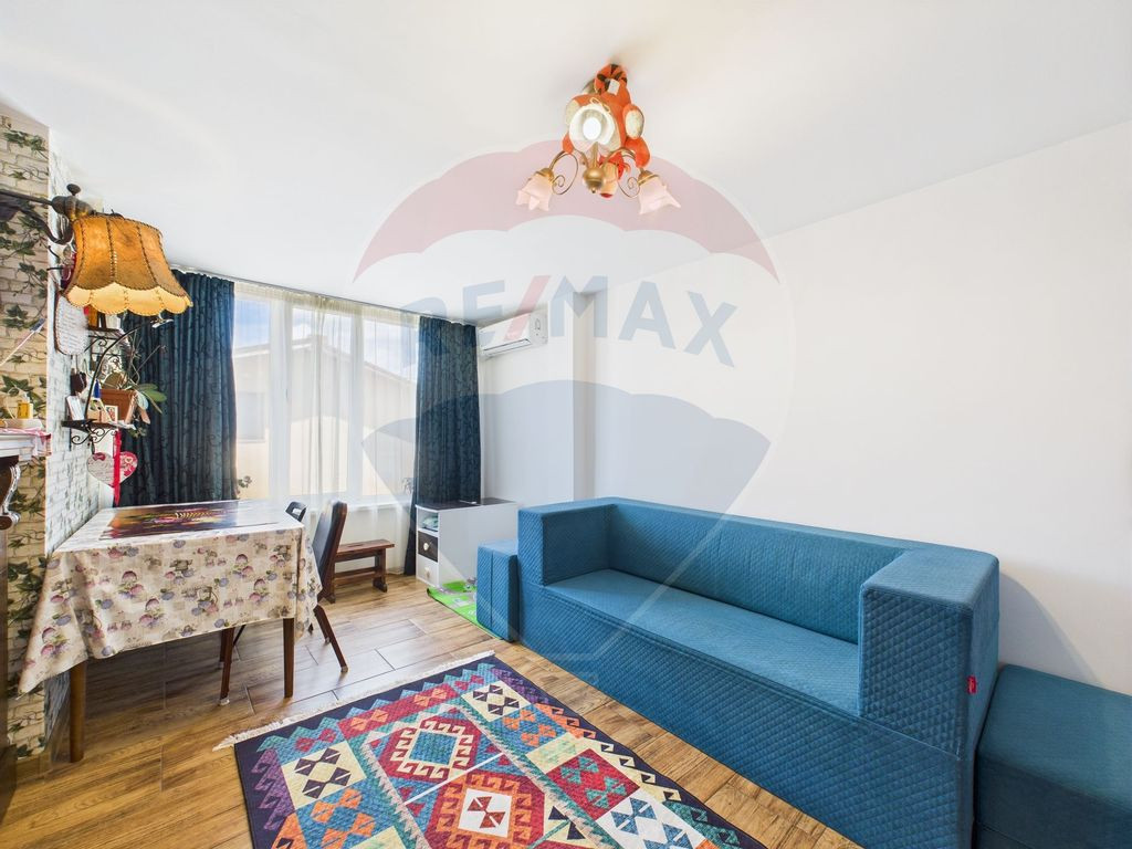 Apartament deosebit cu 3 camere, zona Aparatorii Patriei