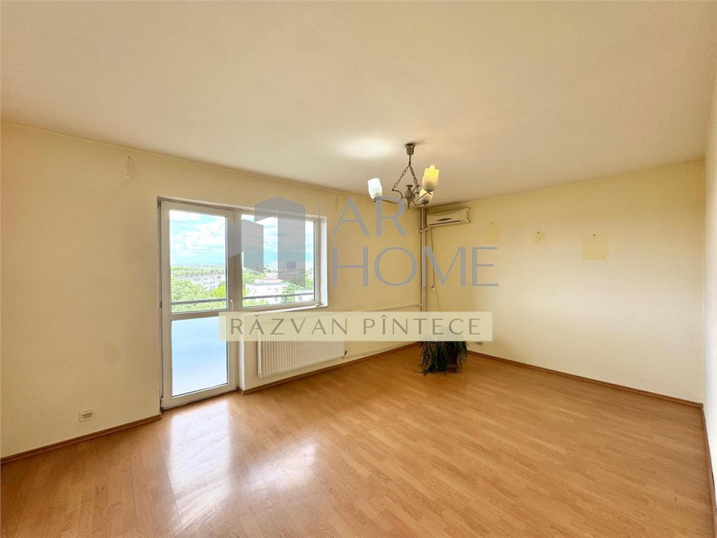 Apartament 3 camere decomandat, zona Vest, Ploiesti