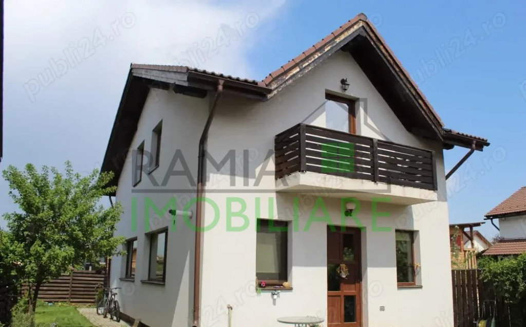 Casă modernă de vânzare în Cartier Izvor – Tărlungeni