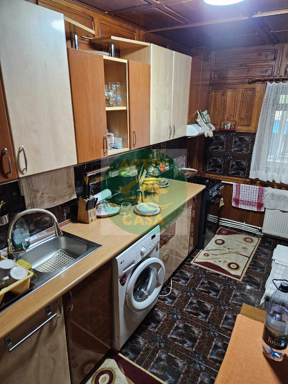 Apartament 3 camere, zona Episcopiei