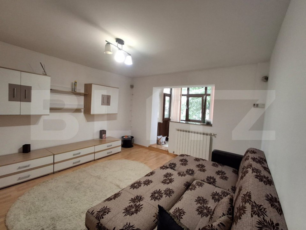 Apartament de vanzare, cu 3 camere, 62 mp, zona Calea Bucure