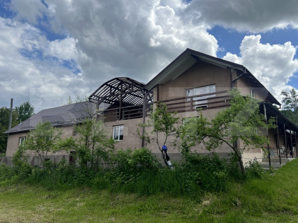 Casa 5 camere +29 ari teren la 30km de Bistrita