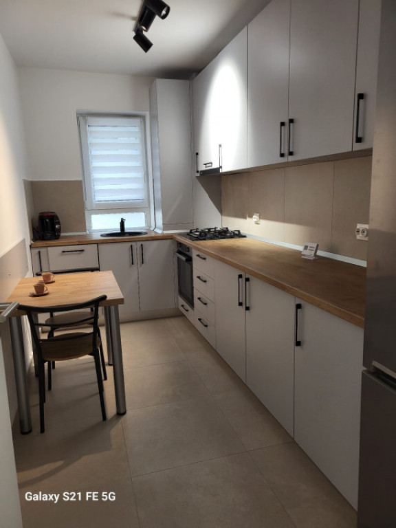 APARTAMENT 2 CAMERE ZONA TRACTORUL COMPLEXUL Qualis 2 - MOBI