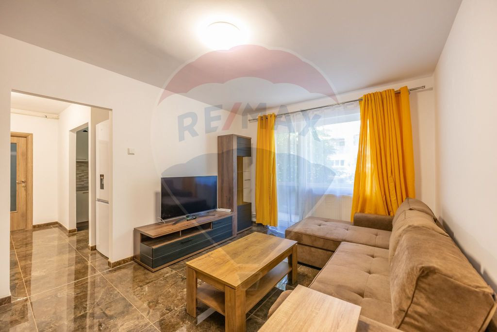 Apartament central 3 camere, mobilat-utilat modern, centr...