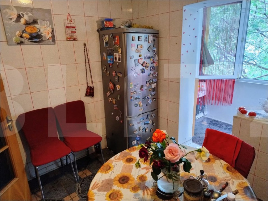 Apartament de vanzare, cu 3 camere, 72 mp, zona Pantelimon