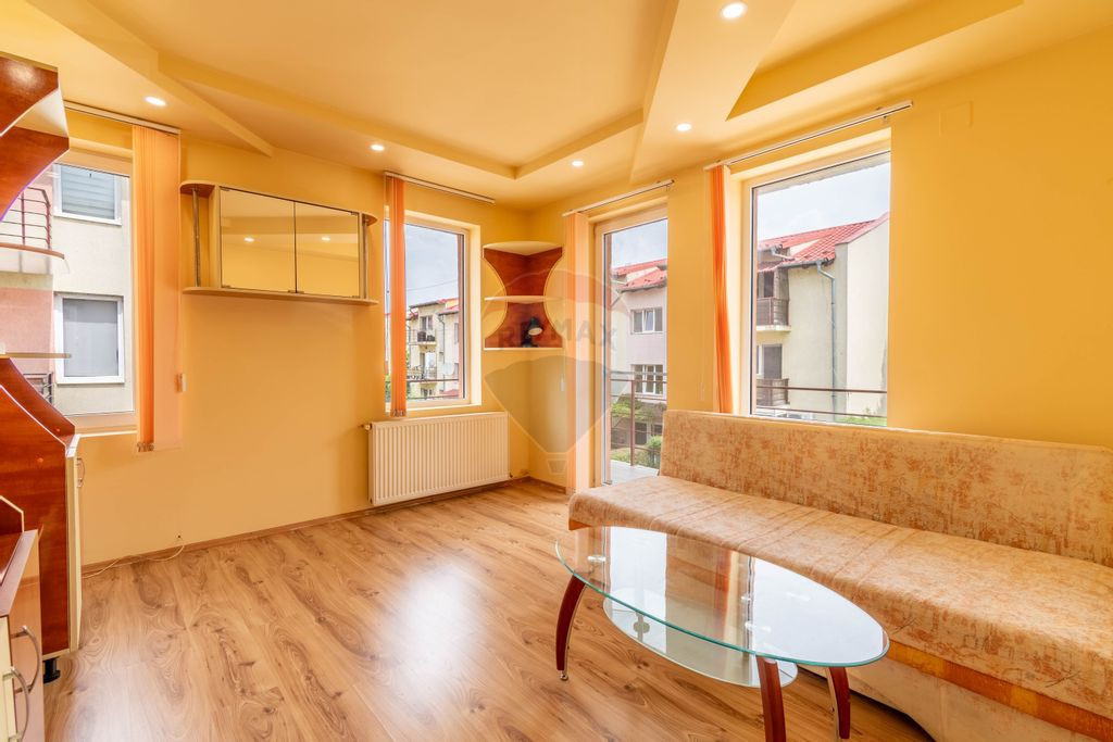 Apartament 2 camere de vanzare – Floresti, str. Tineret...