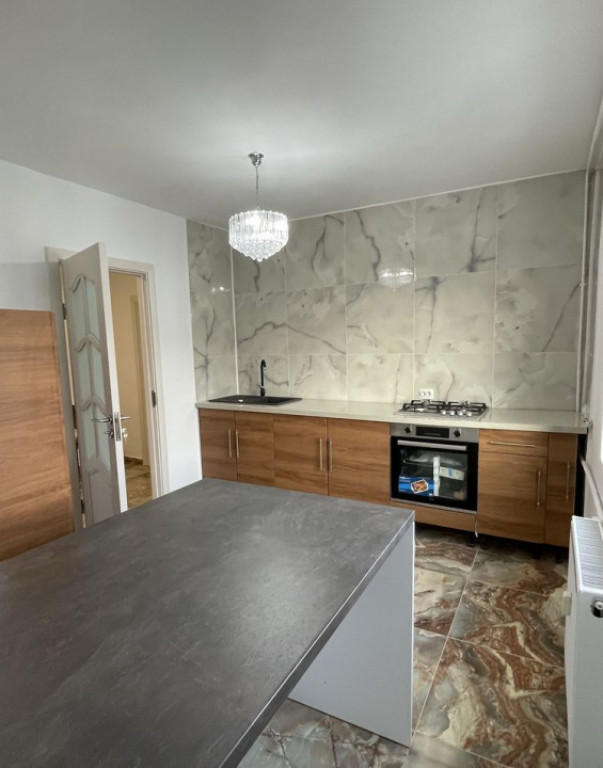 Apartament de 2 camere ( RENOVAT )-13 Septembrie-Ion Barbu