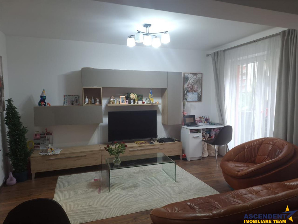 Apartament trei camere, decomandat, 2 bai, Avantgarden Barto